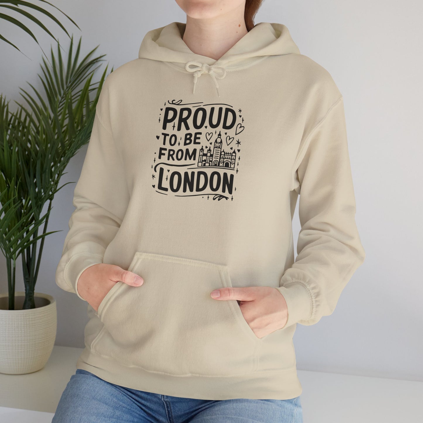 Unisex Heavy Blend™ Hooded Sweatshirt - Proud to be from London