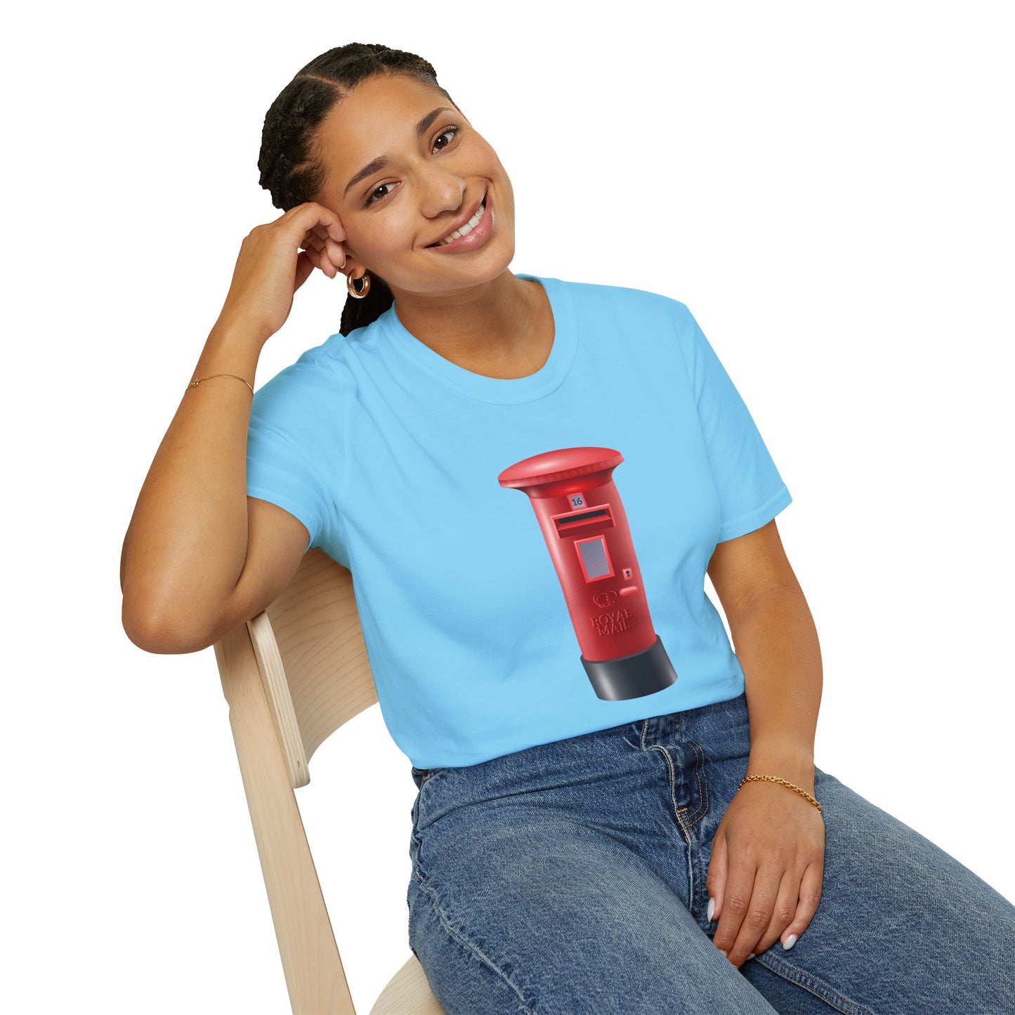 Unisex Softstyle T-Shirt - Classic UK Royal Mailbox Design - British Postbox Icon