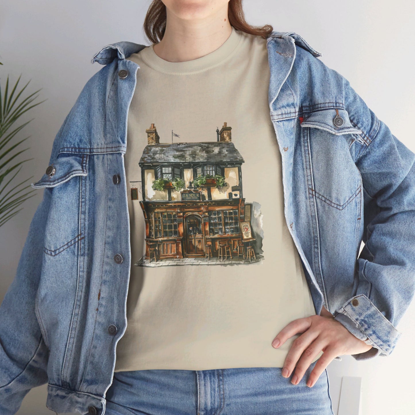 Vintage British House - Classy Unisex Heavy Cotton T-Shirt