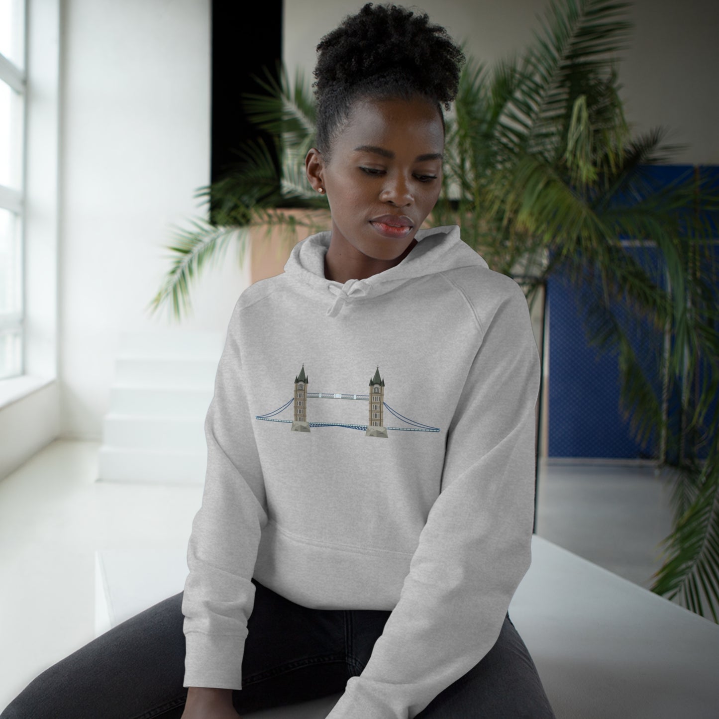 Relaxed Unisex Hoodie - Tower Bridge