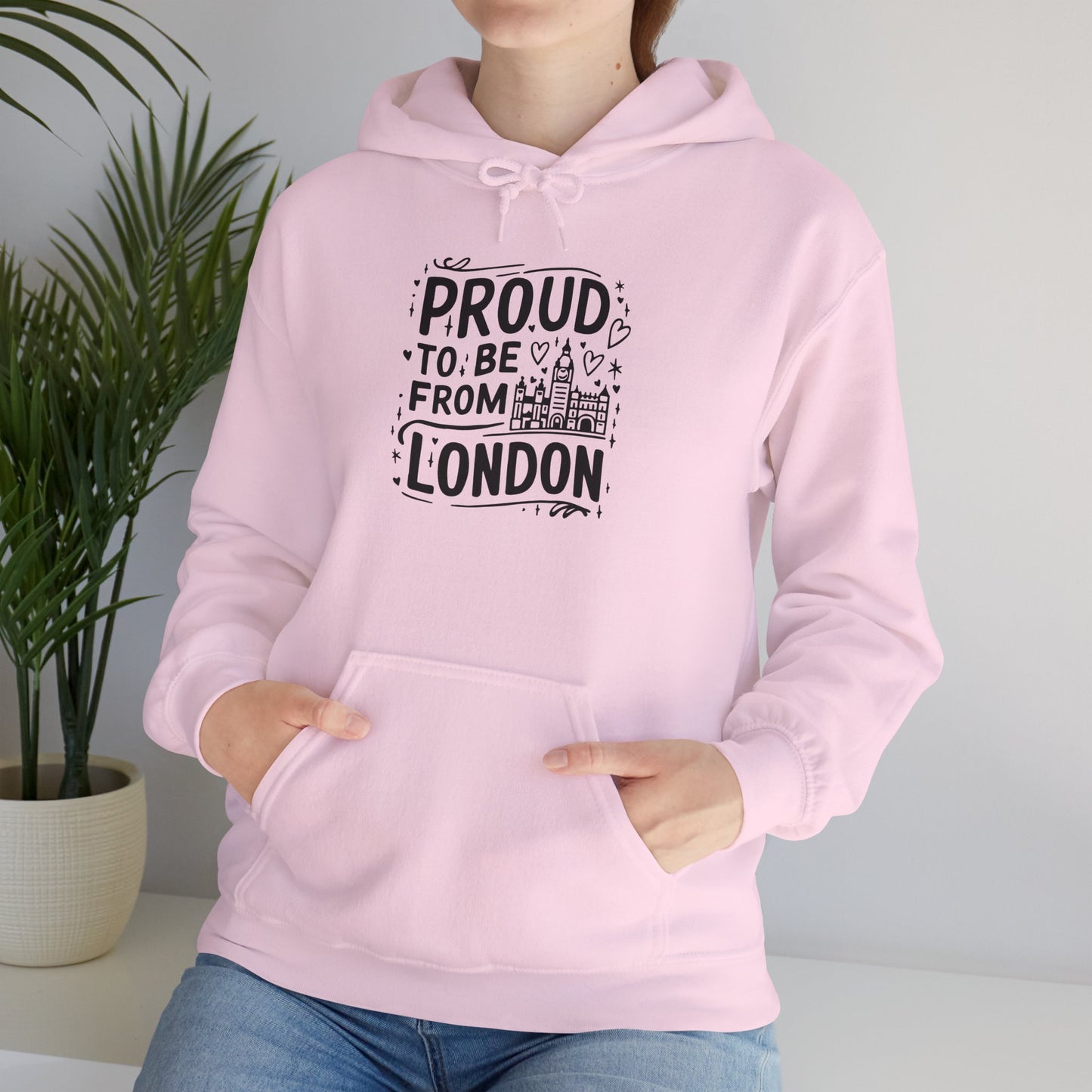 Unisex Heavy Blend™ Hooded Sweatshirt - Proud to be from London