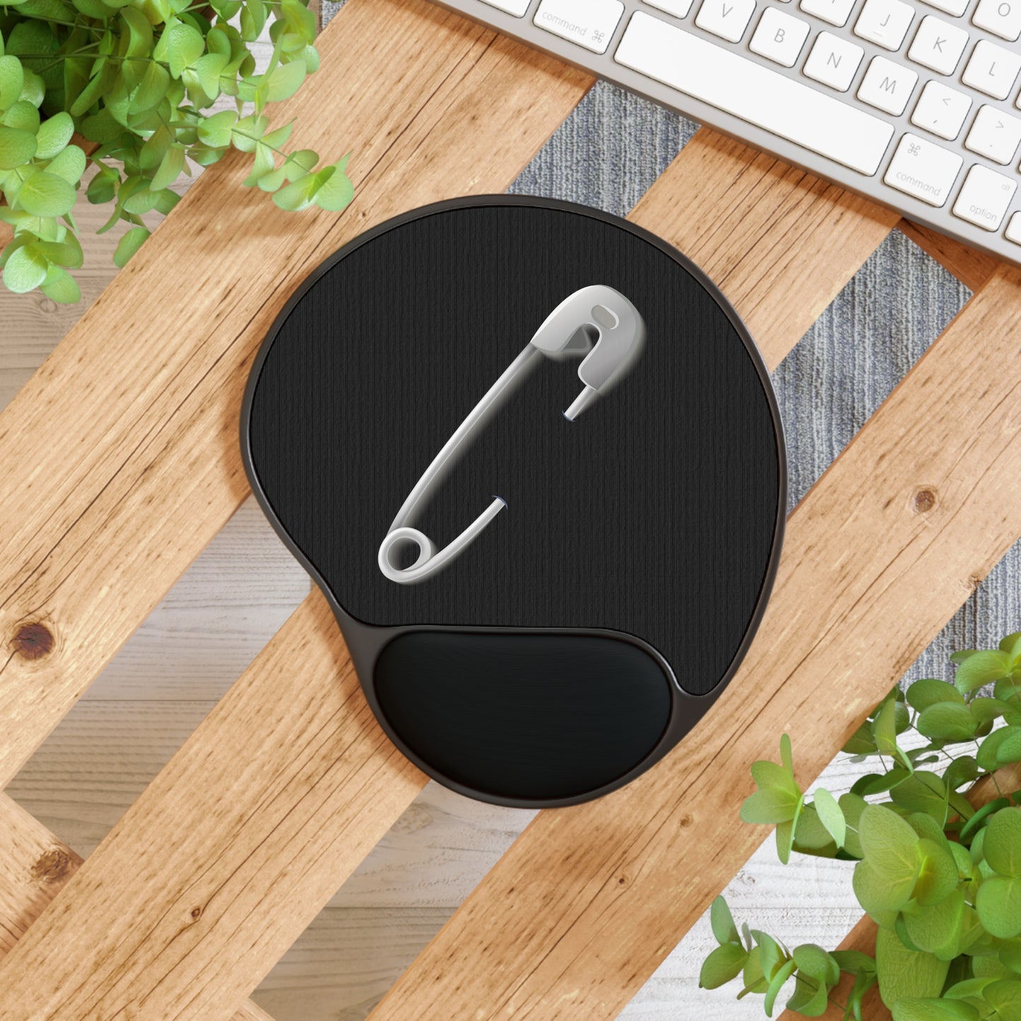 Safety Pin Stylish Mouse Pad with Wrist Rest - Comfortable Desk Accessory, Gifts for Gamers, Students, Office Decor, Work from Home Essentials
