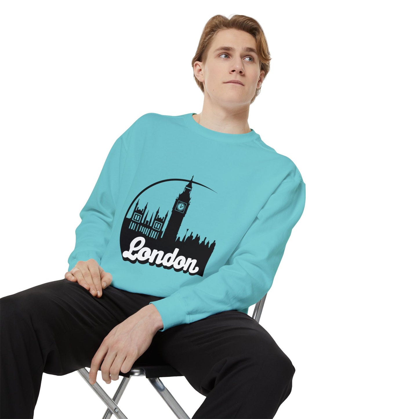 Unisex Garment-Dyed Sweatshirt Elegant - Lovely London