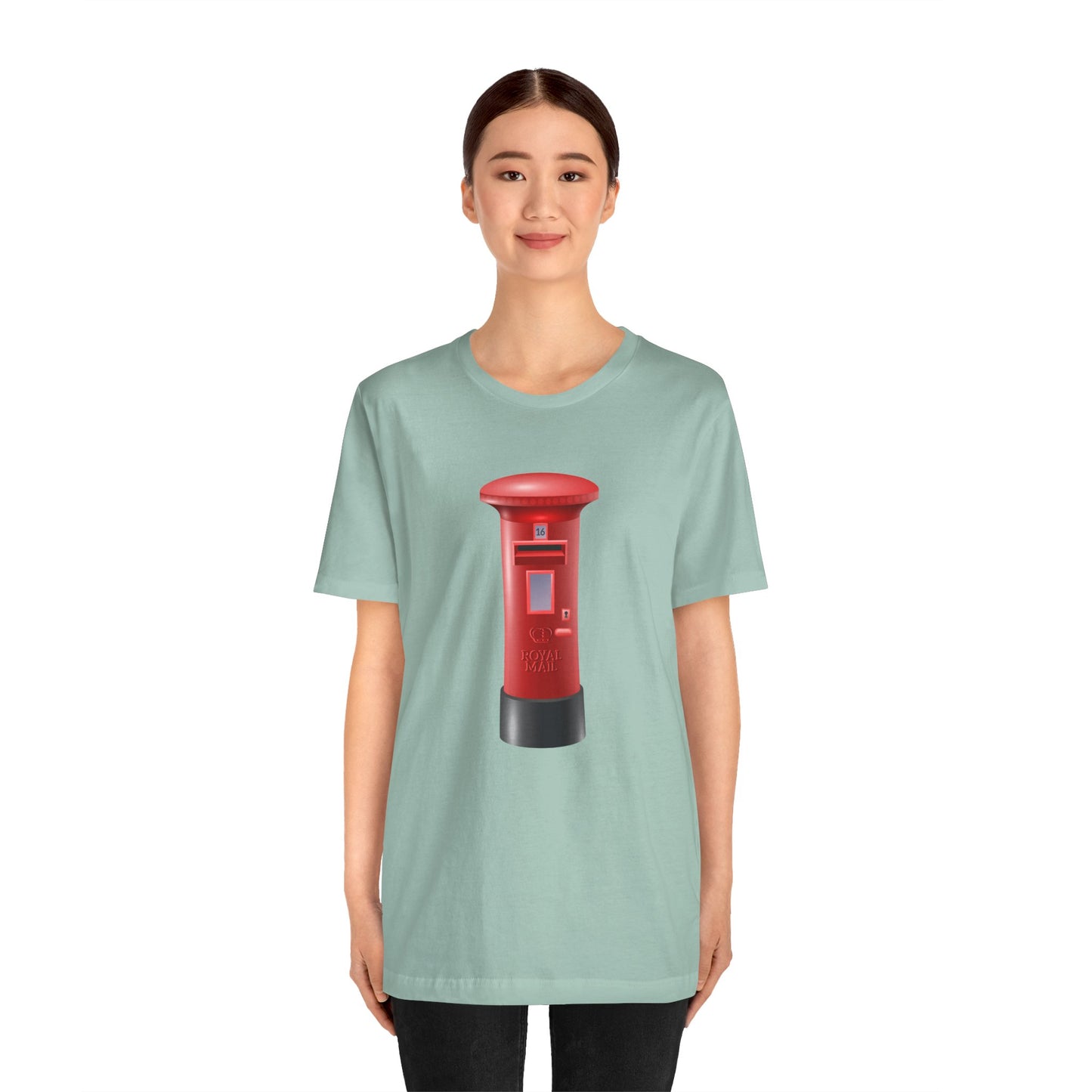 Unisex Jersey Short Sleeve Tee - Classic UK Royal Mailbox Design - British Postbox Icon