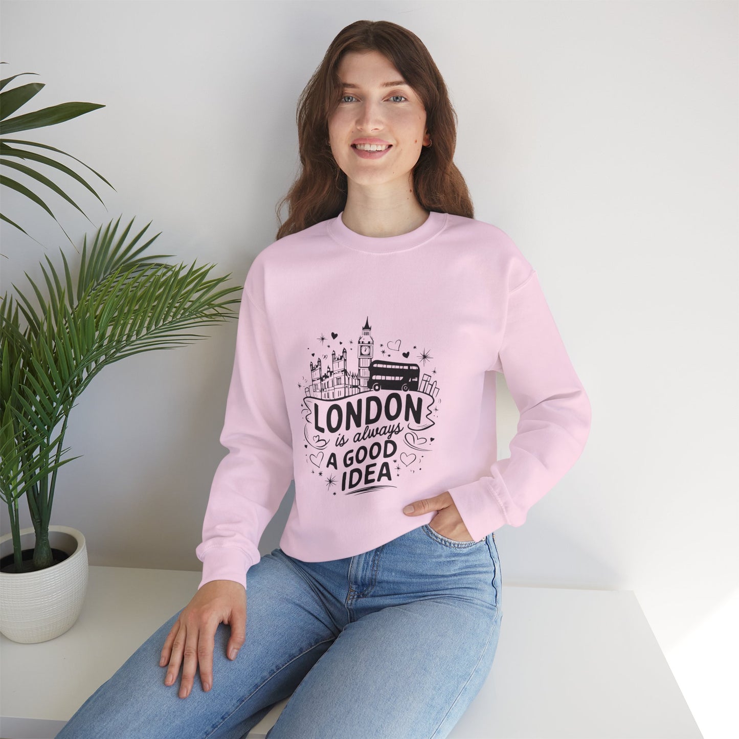 Unisex Heavy Blend™ Crewneck Sweatshirt - London is always a Good Idea