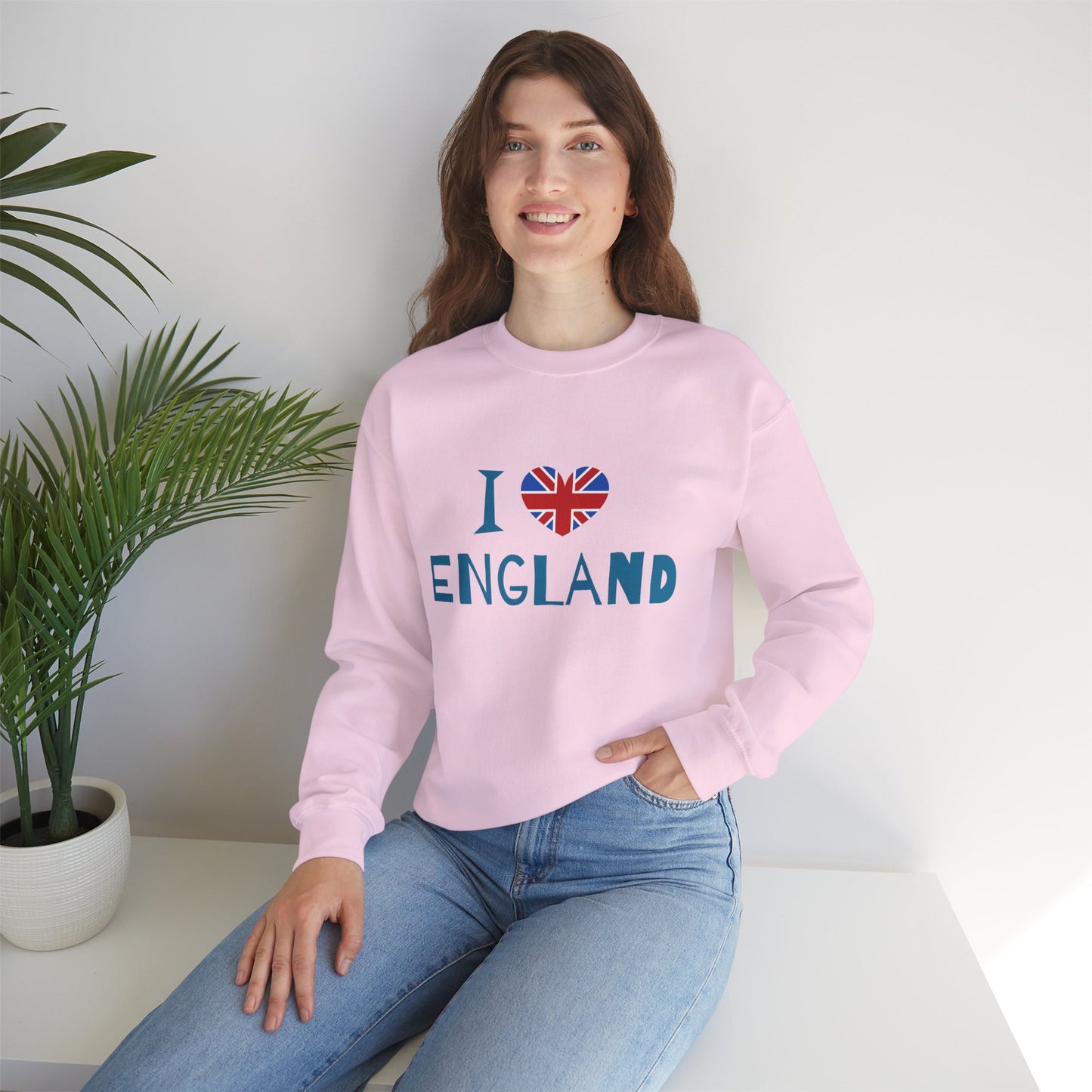 Unisex Heavy Blend™ Crewneck Sweatshirt - I Love England - Union Jack Heart Design