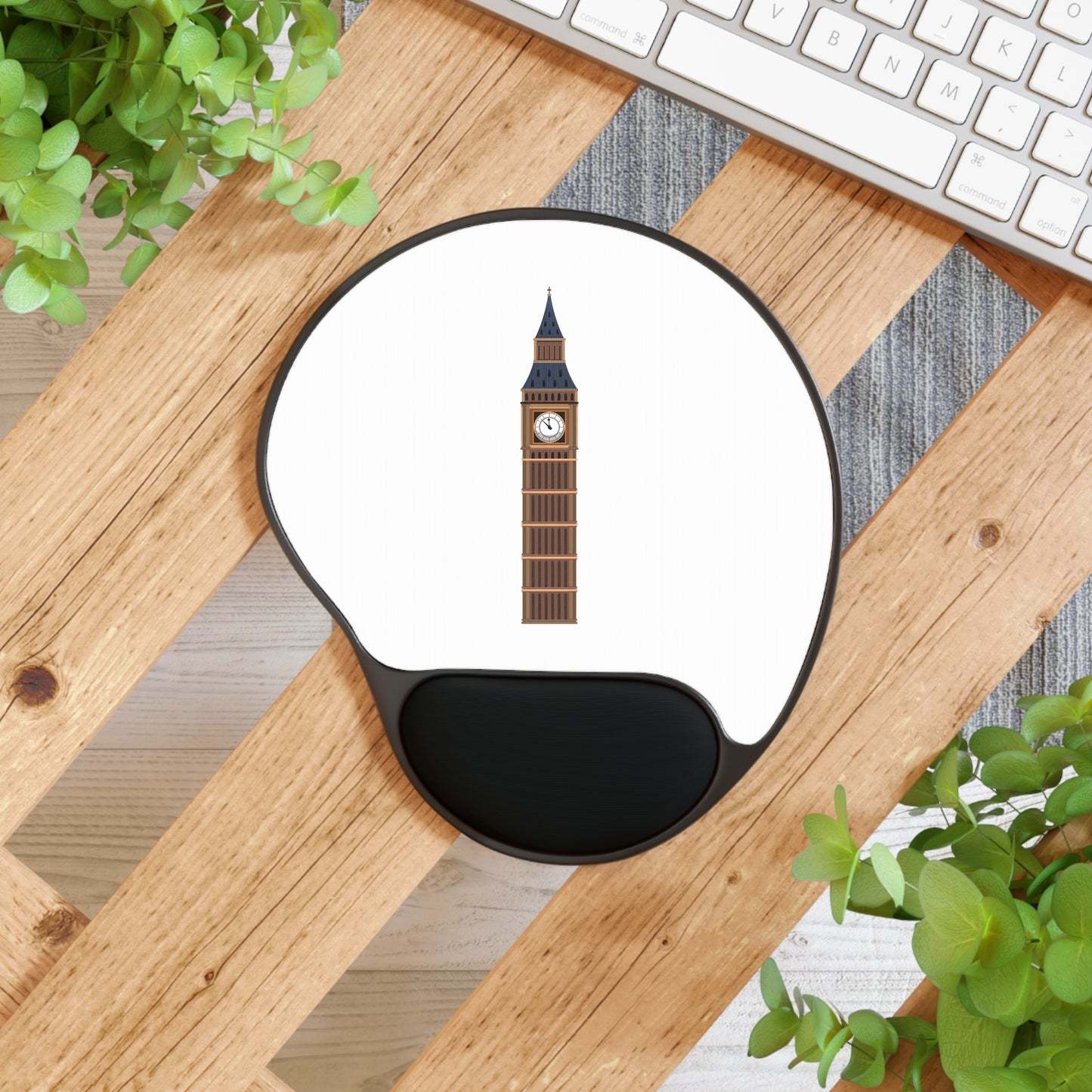 Mouse Pad with Wrist Rest - London Big Ben Design, Office Accessory, Ergonomic Support, Gamer Gift, Desk Decor