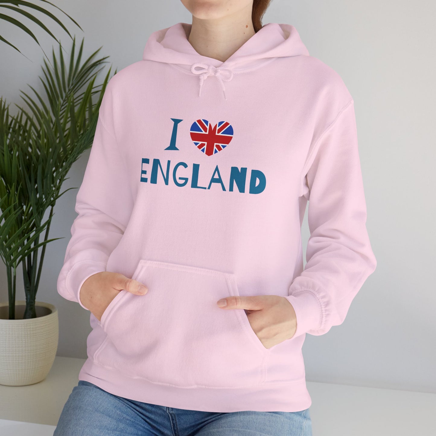 Unisex Heavy Blend™ Hooded Sweatshirt - I Love England - Union Jack Heart Design