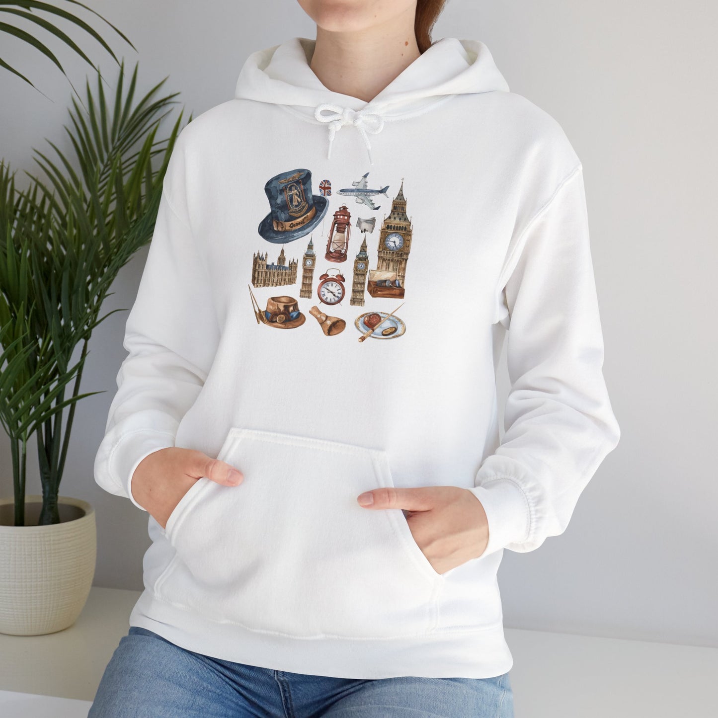 Unisex Heavy Blend™ Hooded Sweatshirt - Old World Charm - Vintage English Icons
