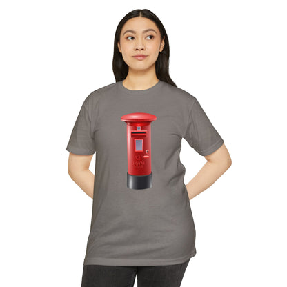 Unisex CVC Jersey T-shirt - Classic UK Royal Mailbox Design - British Postbox Icon