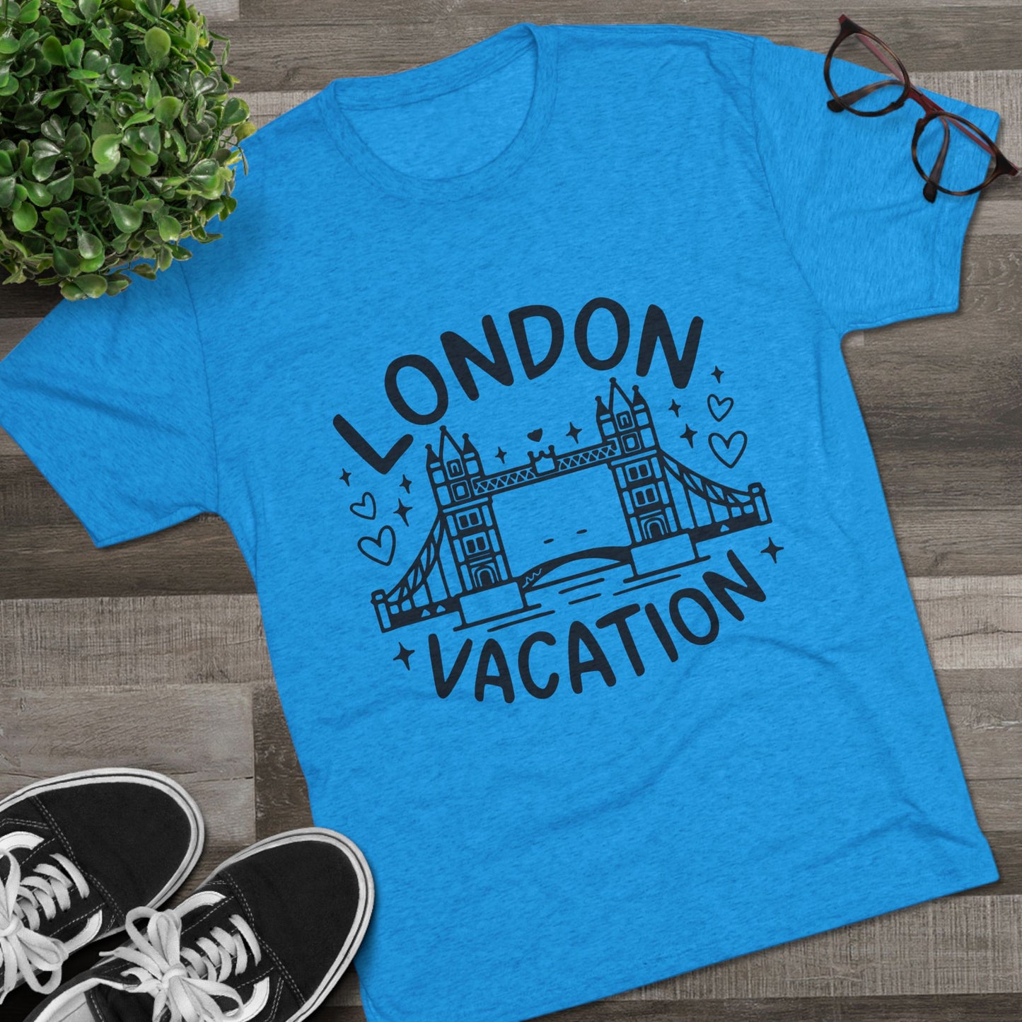 London Vacation Trendy Unisex Tri-Blend Crew Tee