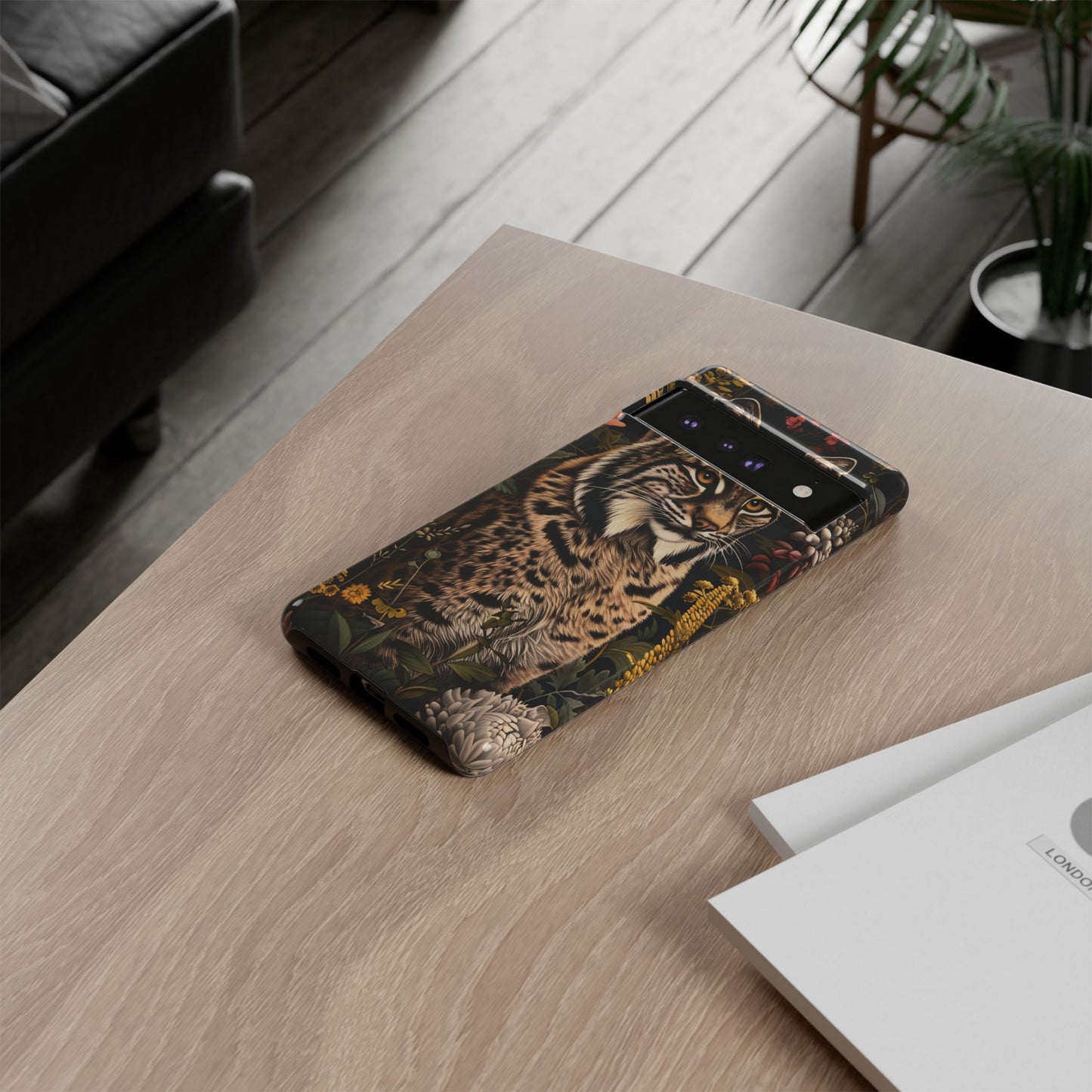 Wildlife Phone Case with Lynx Design, Tough Cases, Animal Lovers Gift, Nature Inspired Accessories, Unique Tech Protection