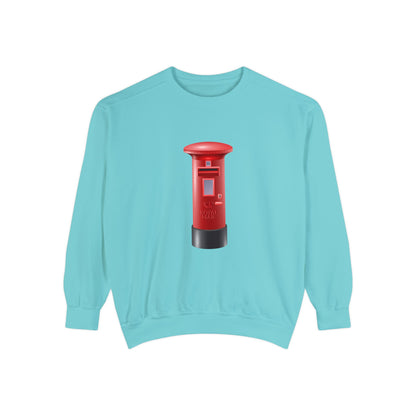 Unisex Garment-Dyed Sweatshirt Durable - Classic UK Royal Mailbox
