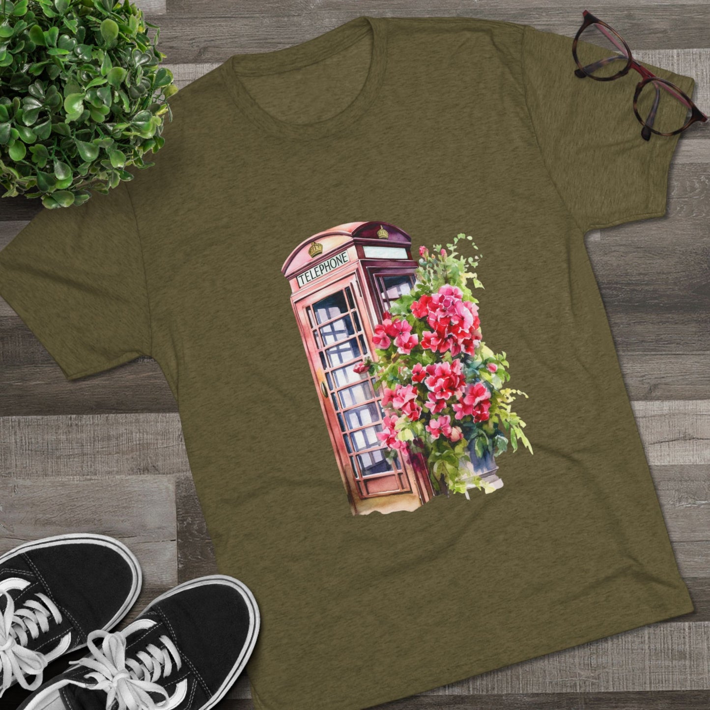 London Aesthetic Trendy Unisex Tri-Blend Crew Tee