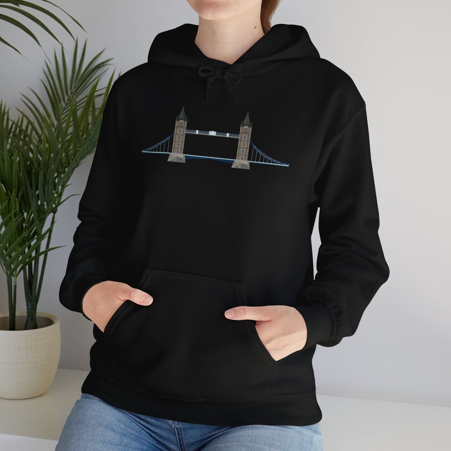 Unisex Heavy Blend™ Hooded Sweatshirt - Tower Bridge - Iconic London Landmark