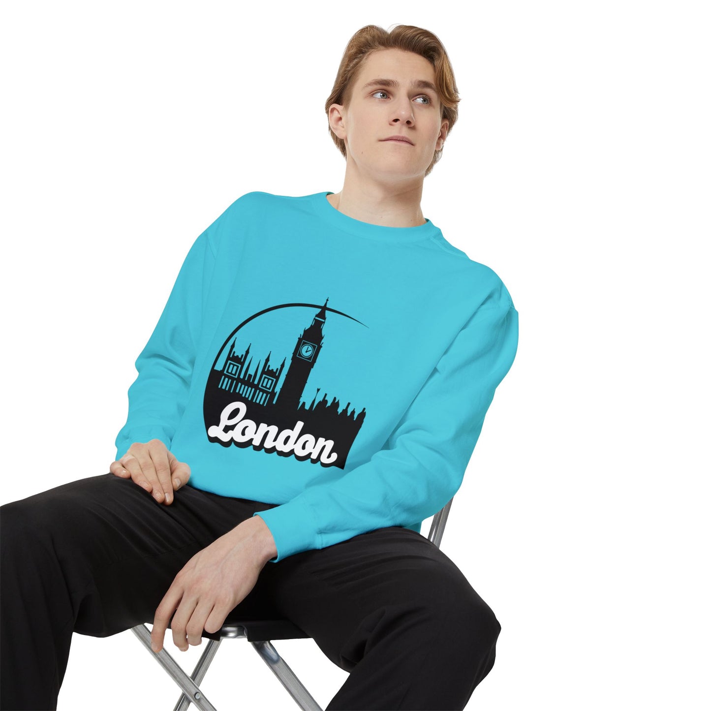 Unisex Garment-Dyed Sweatshirt Elegant - Lovely London