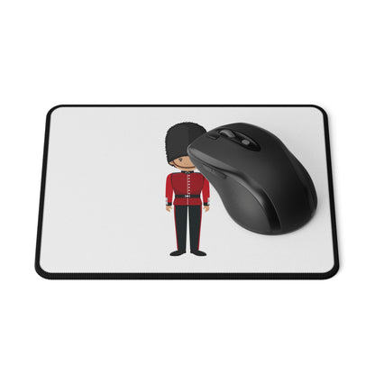 Gaming Mouse Pad with British Soldier Design, Perfect for Gamers, Home Office, Desk Accessories, Gifts for Him, Fun Office Decor