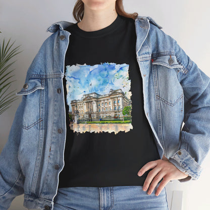 The Heart of British Culture and Iconic Landmarks Classy Unisex Heavy Cotton T-Shirt