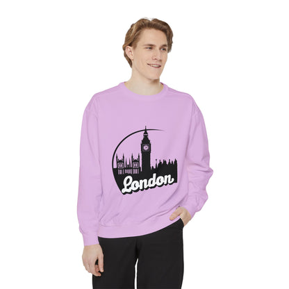 Unisex Garment-Dyed Sweatshirt Elegant - Lovely London