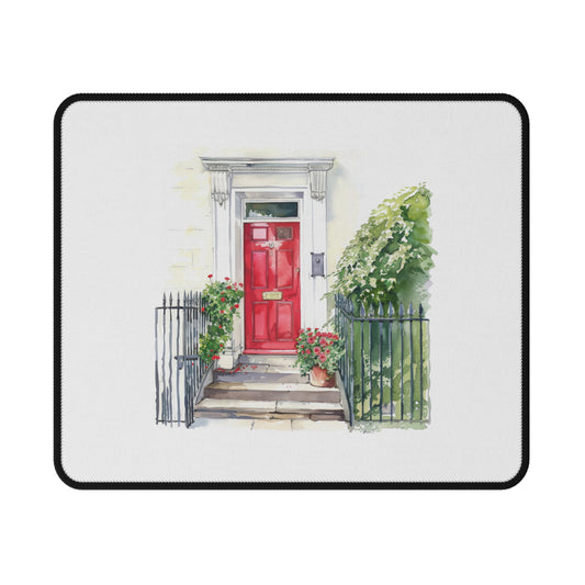 Charming Red Door Non-Slip Gaming Mouse Pad, Unique Desk Accessory, Ideal Gift for Gamers, Home Office Decor, Perfect for Housewarming