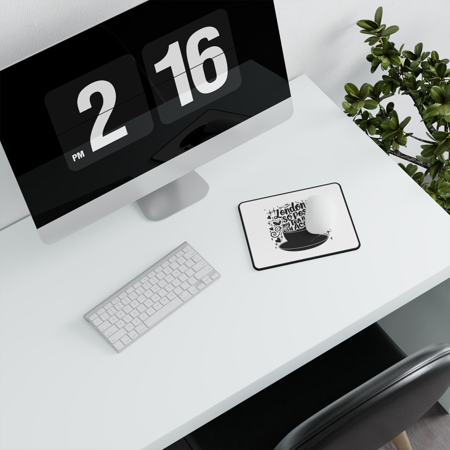 Posh London Non-Slip Gaming Mouse Pad | Unique Desk Accessory for Gamers | Great Gift for Tea Lovers, Home Office Decor