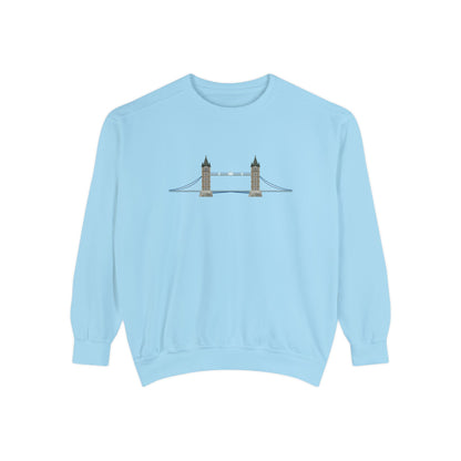 Unisex Garment-Dyed Sweatshirt Relaxed - Tower Bridge Iconic London
