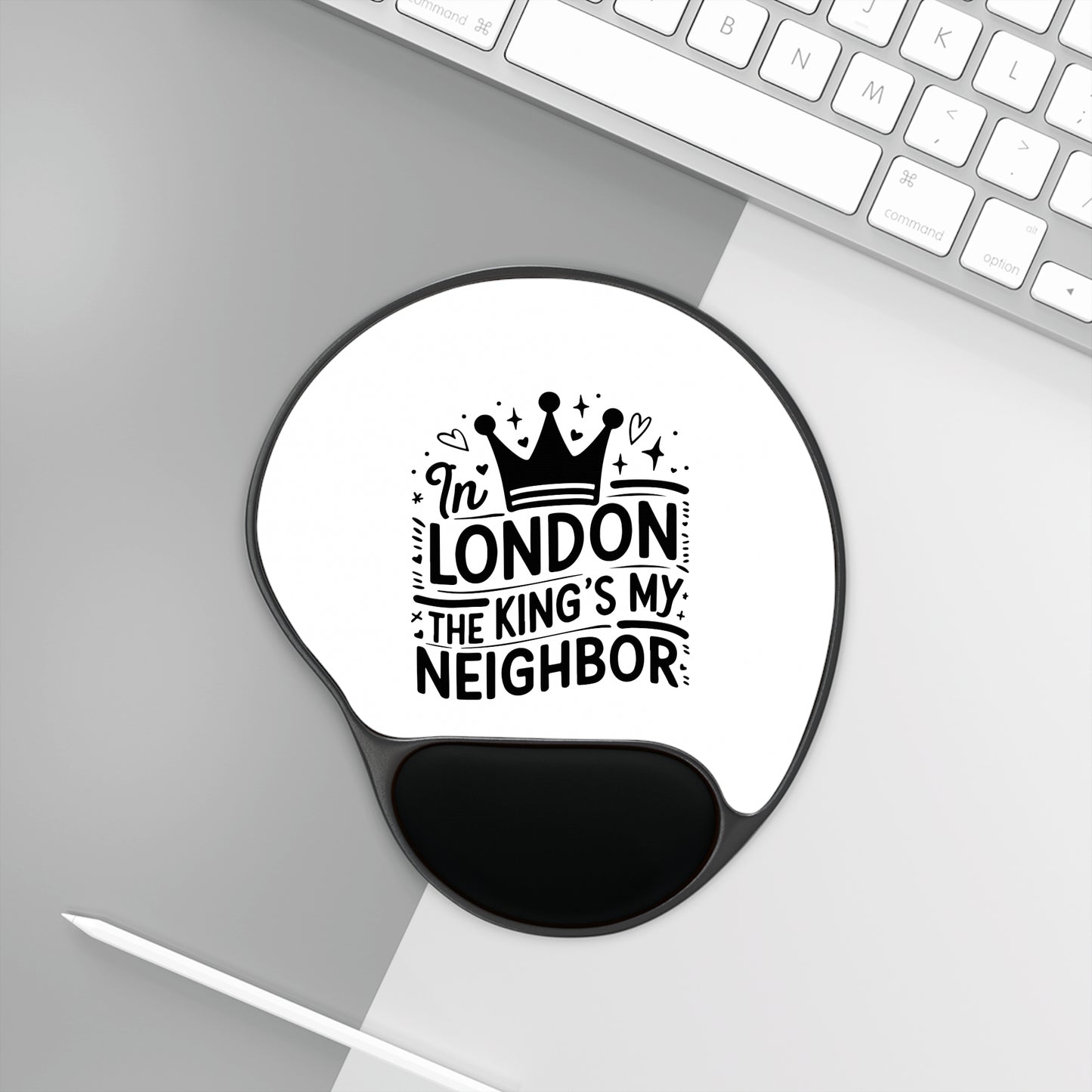 Royal London Mouse Pad with Wrist Rest, Perfect Gift for Office Workers, Computer Accessories, Home Decor, Fun Desk Stationery