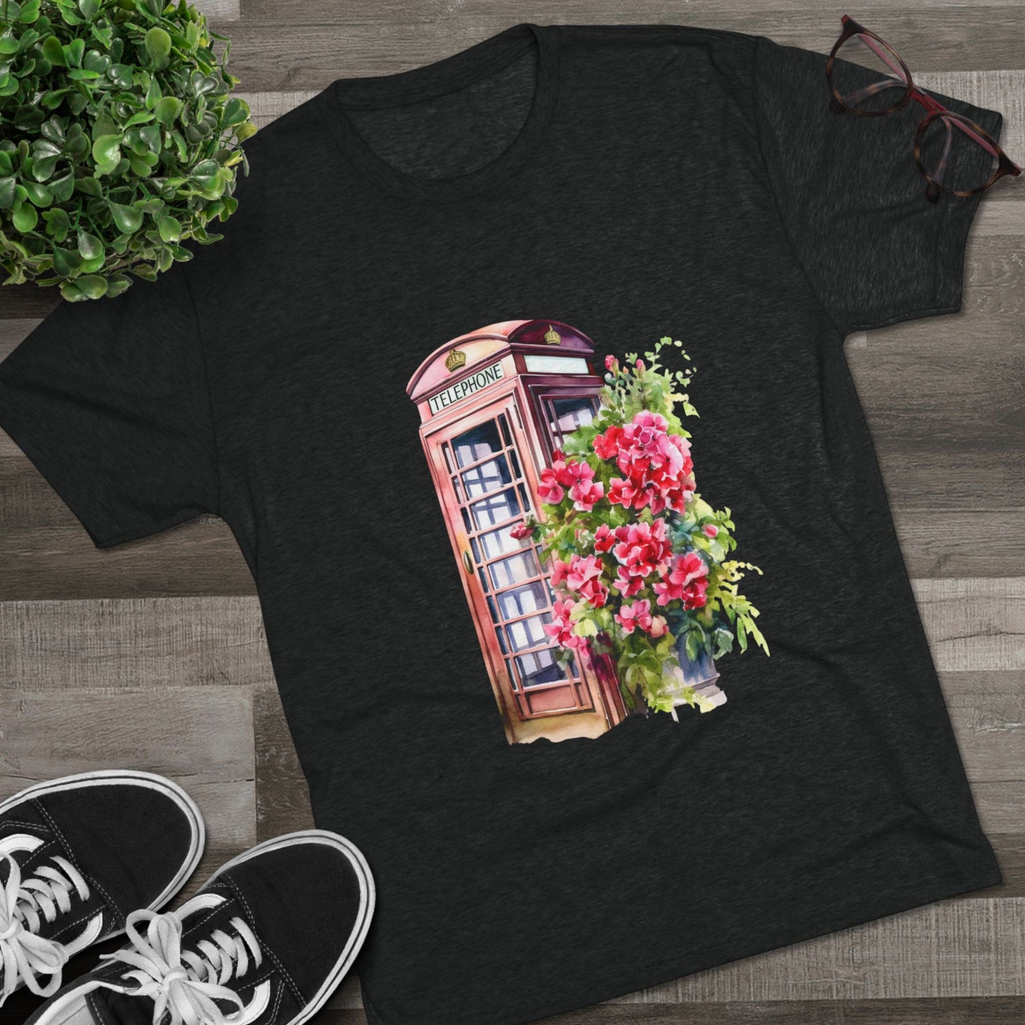 London Aesthetic Trendy Unisex Tri-Blend Crew Tee