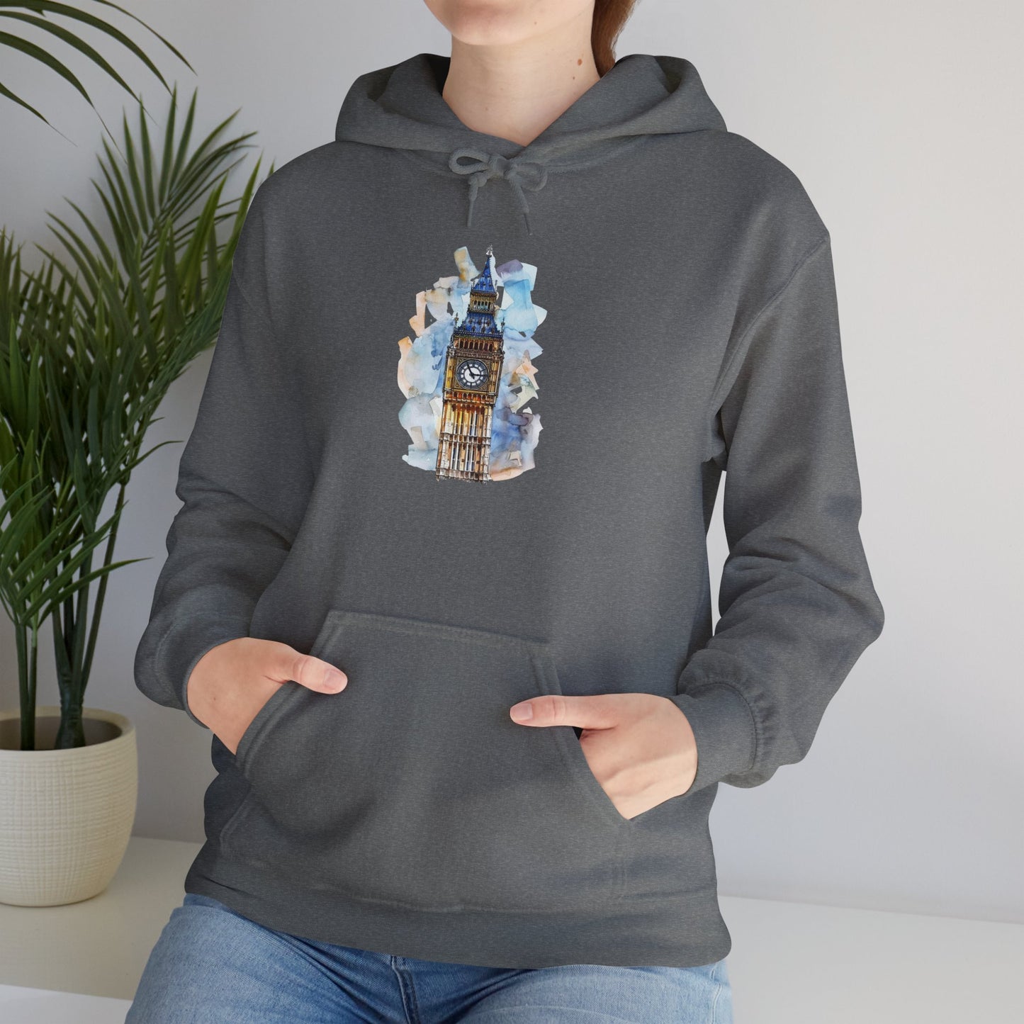 Unisex Heavy Blend™ Hooded Sweatshirt - London's Landmark - The Iconic Clock Tower