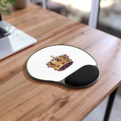 Luxurious Crown Mouse Pad with Wrist Rest, Royal Decor, Office Supplies, Gift for Gamers & Students, Home Office Accessory
